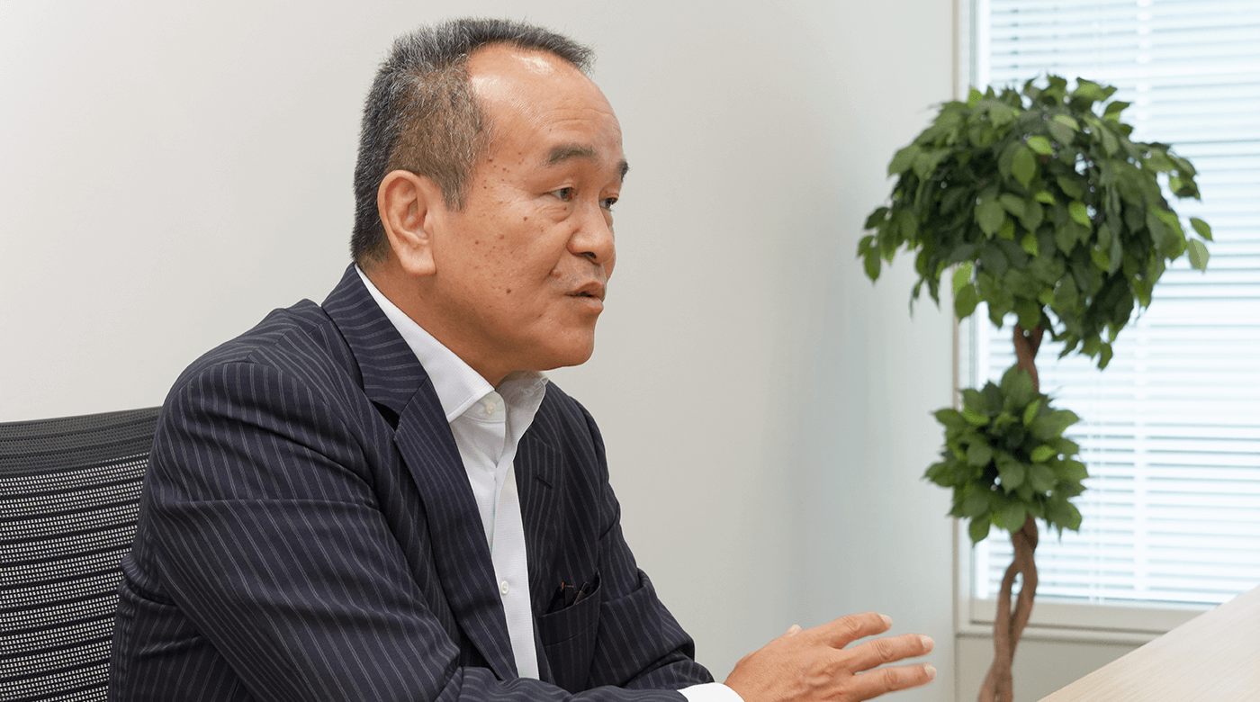 株式会社夢真 営業管理部長 宇治野 帆二様